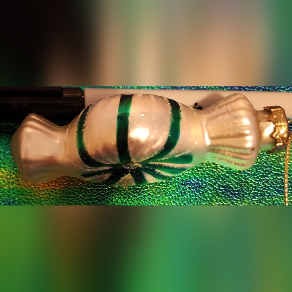 Candy Vintage Mercury blown Glass Christmas holiday ornament BENIFITS CHARTIY - Picture 4 of 4
